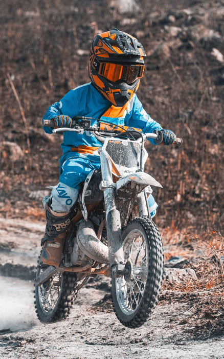orange_white