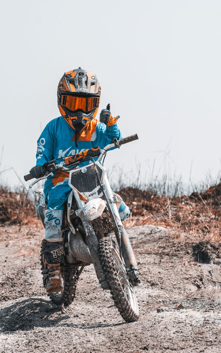orange_white