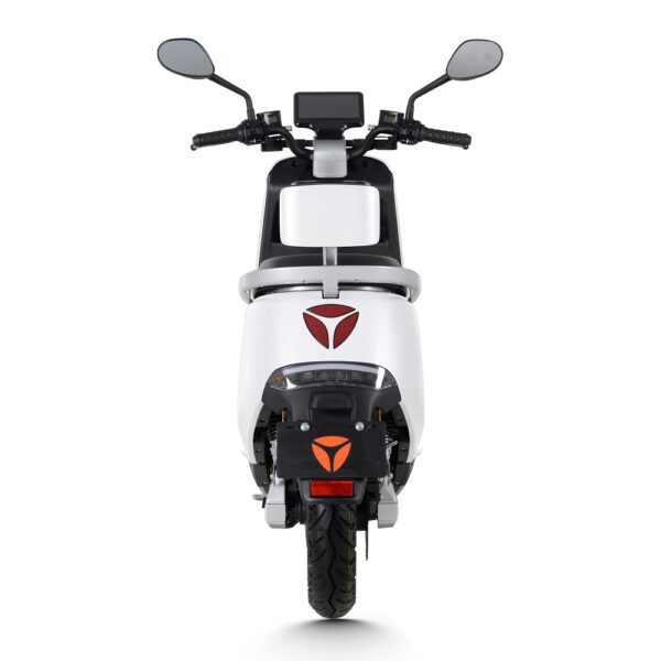 YADEA G5 Graphene electric moped_White 3