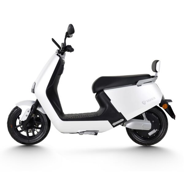 YADEA G5 Graphene electric-moped_White8